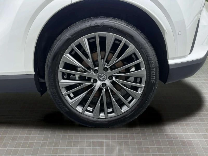 2026 Lexus RX PHEV 450h+ - Photo 30
