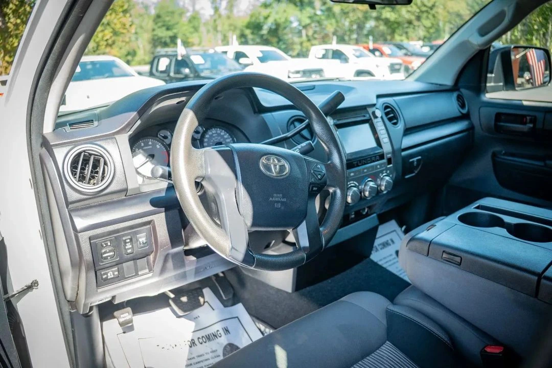 2015 Toyota Tundra SR5 - Photo 20