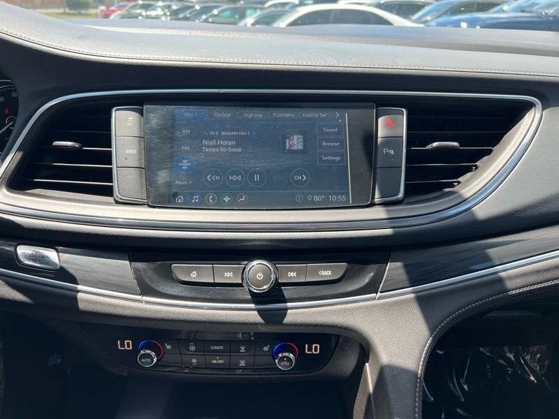 2020 Buick Enclave Essence - Photo 18