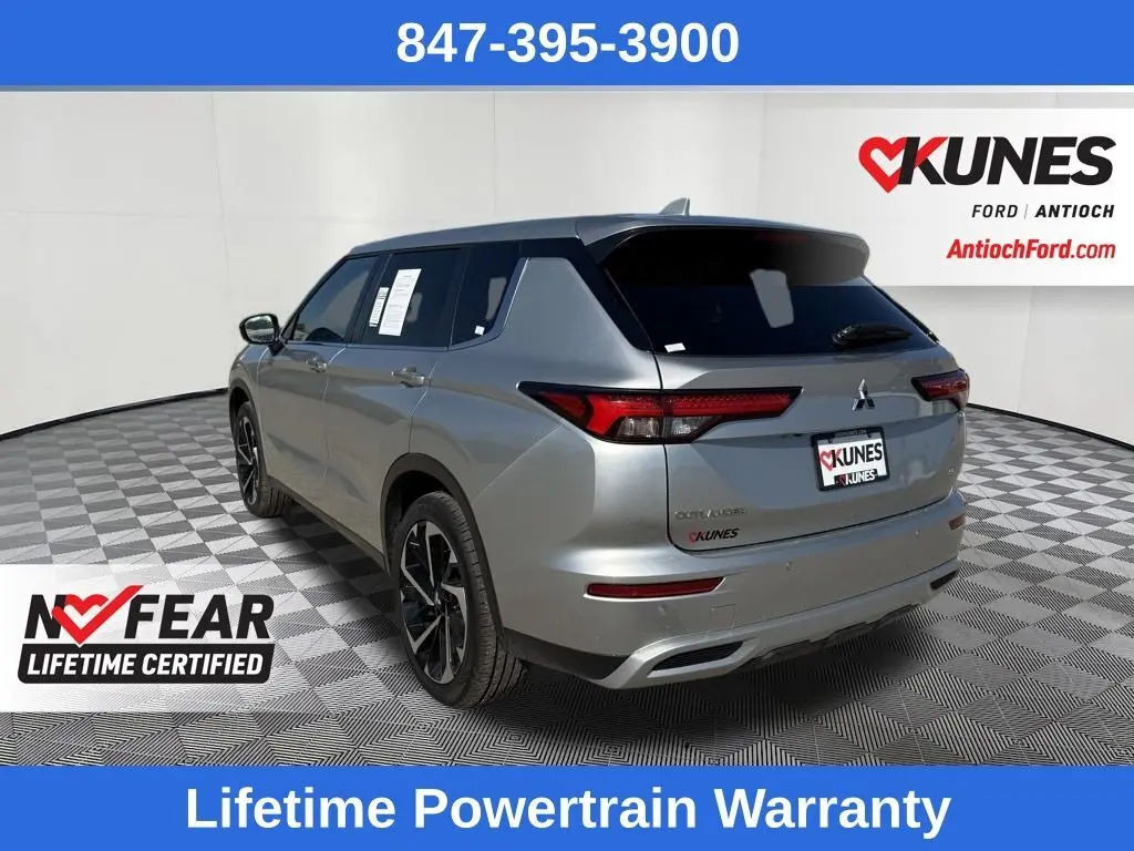 2024 Mitsubishi Outlander SE Ralliart photo 4