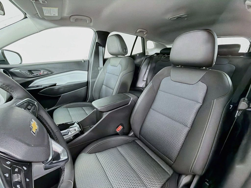 2026 Chevrolet Trax LT - Photo 20