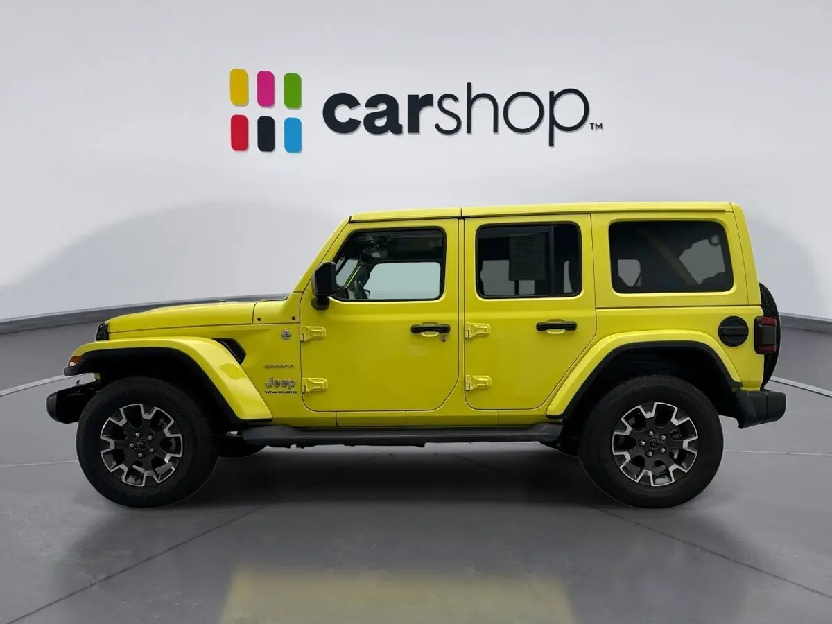 2024 Jeep Wrangler Sahara photo 2