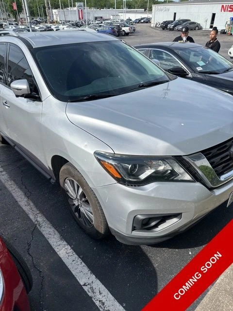 2020 Nissan Pathfinder SL 4WD's photo