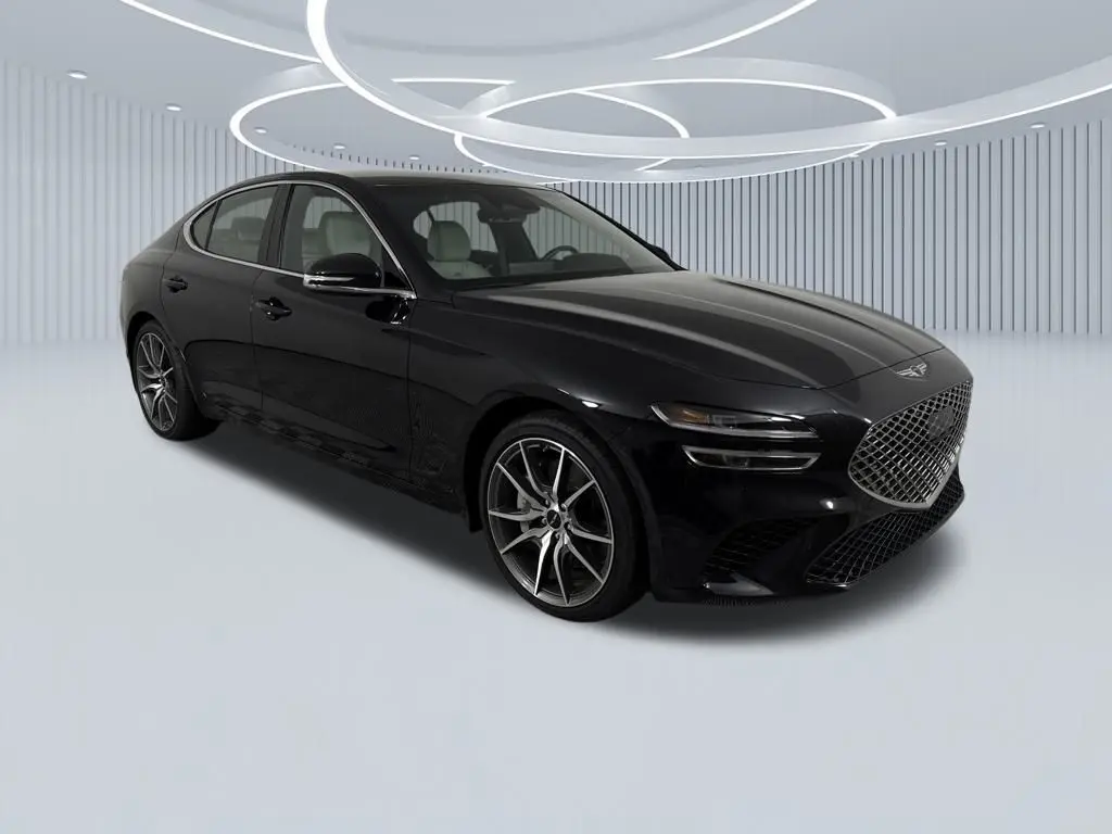 2025 GENESIS G70 Standard's photo