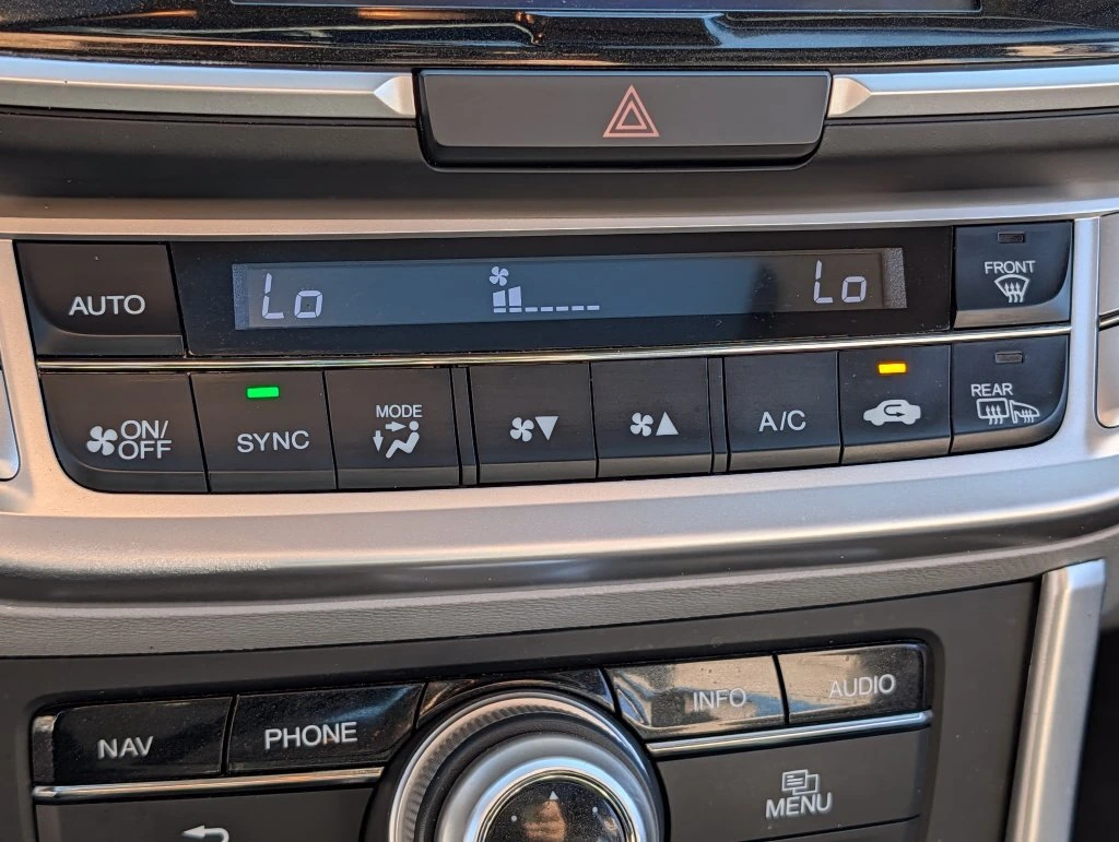 2013 Honda Accord EX-L - Photo 25