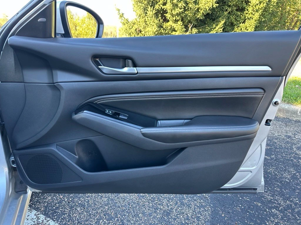 2023 Nissan Altima SV - Photo 23