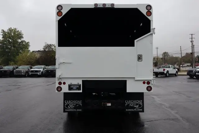 2026 Ford F-750 photo 4