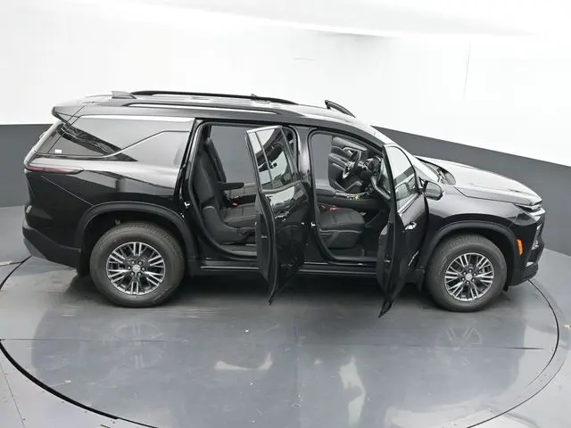 2026 Chevrolet Traverse 2LT photo 55