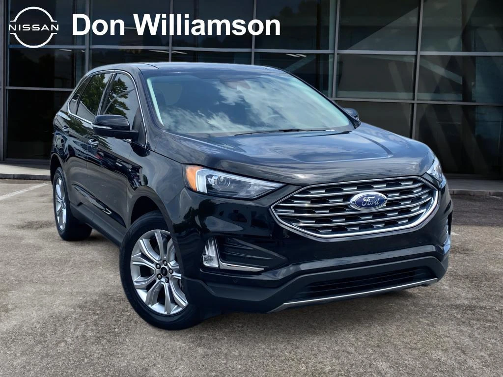2023 Ford Edge Titanium AWD's photo