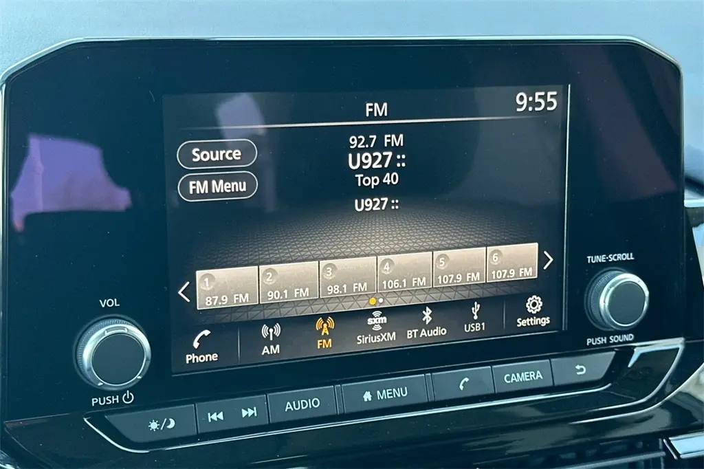 2025 Nissan Pathfinder SV photo 17