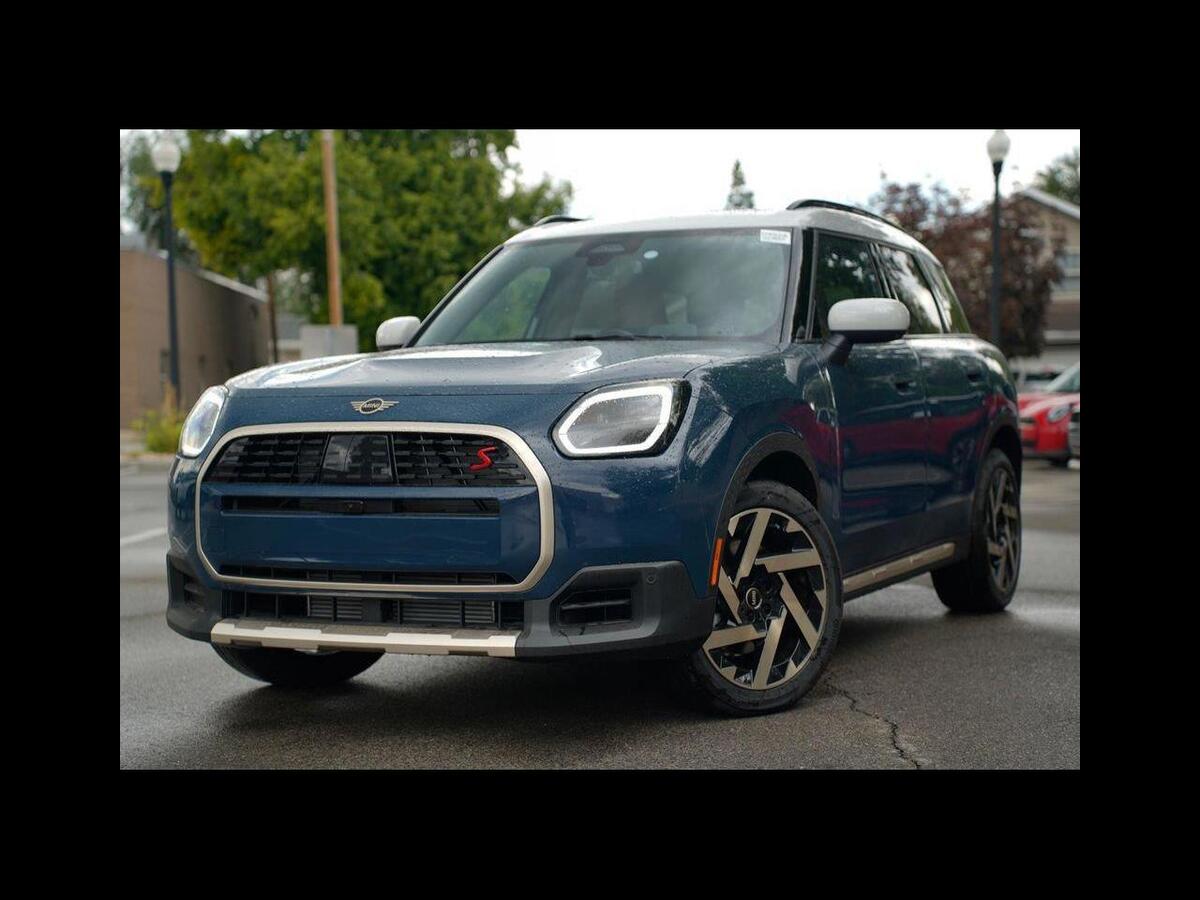 2027 Mini COUNTRYMAN ICONIC