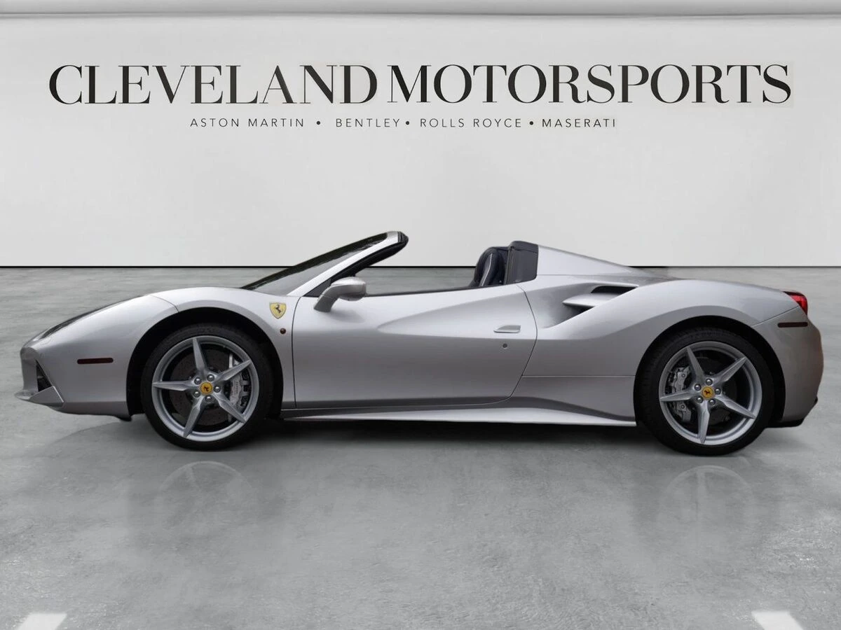 2017 Ferrari 488 GTB Base - Photo 49