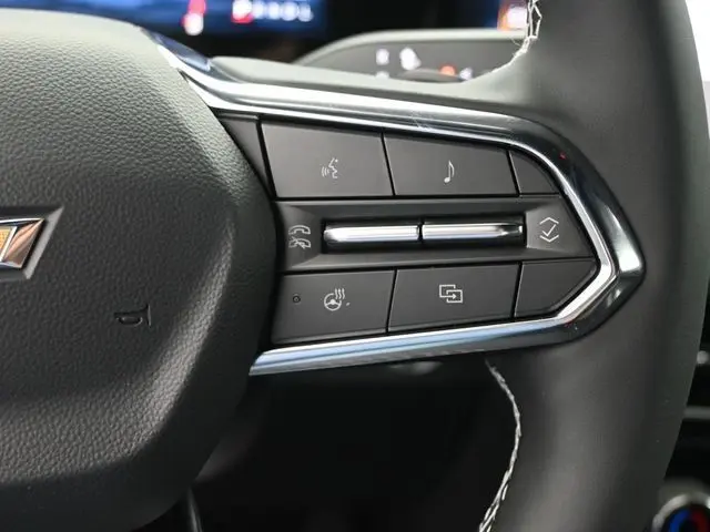 2026 Chevrolet Traverse 2LT photo 24