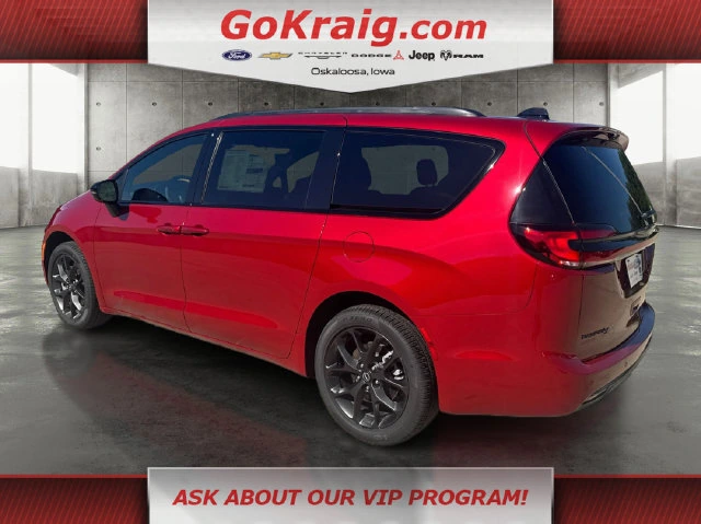 2026 Chrysler Pacifica Select - Photo 7