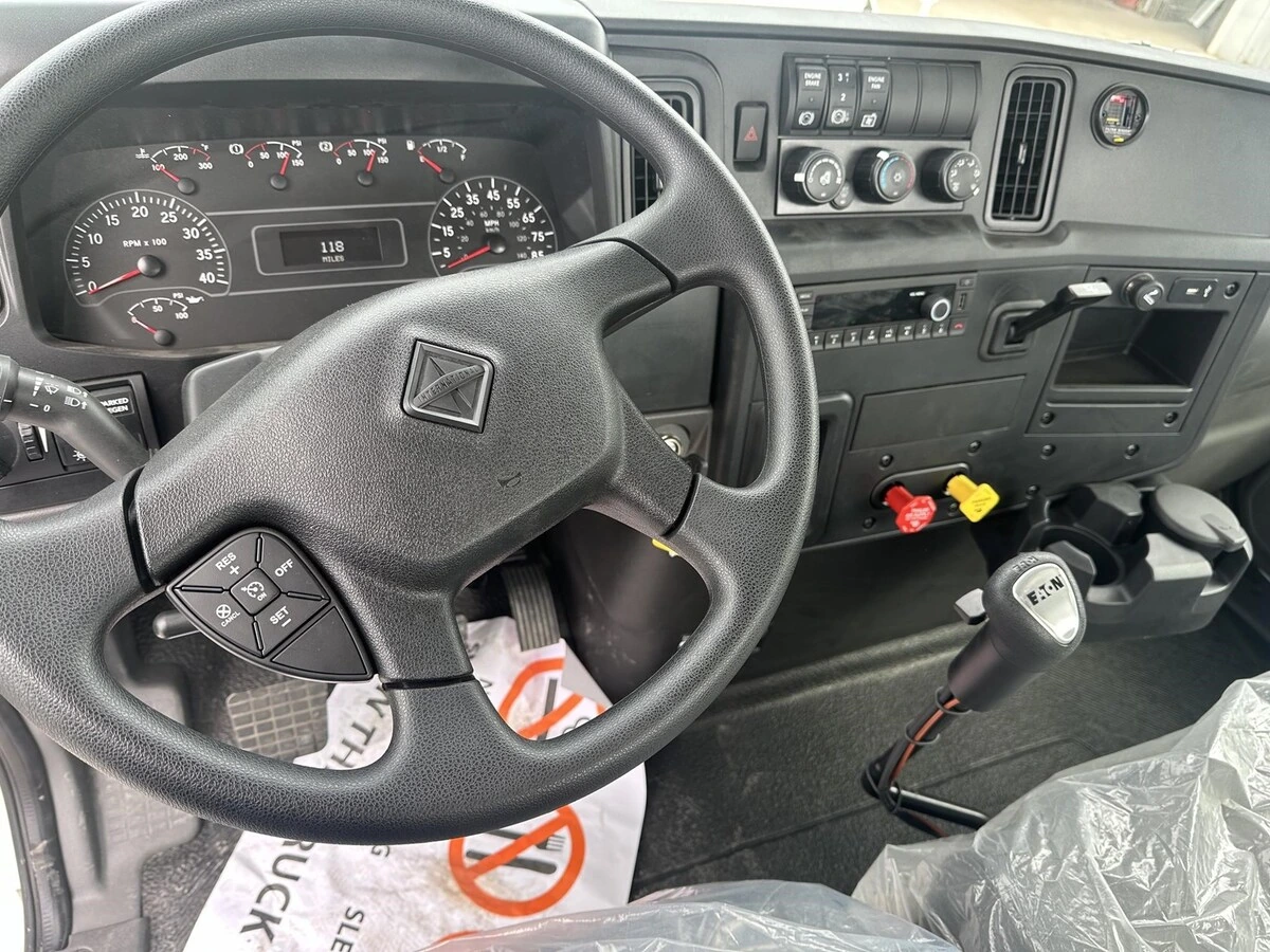 2025 International MV - image 8