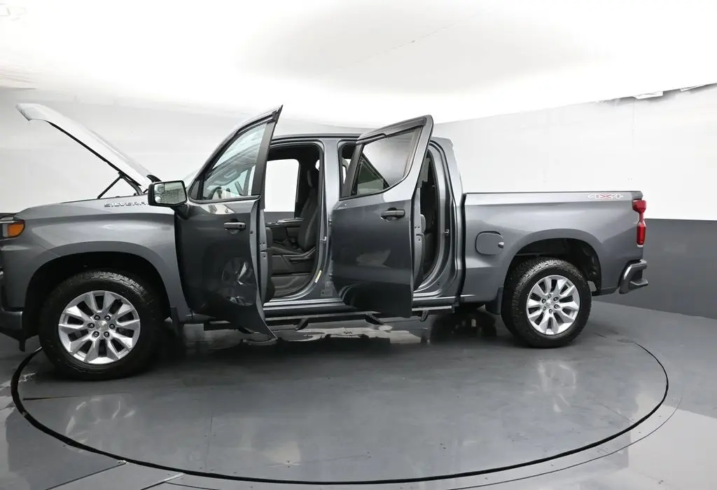 2020 Chevrolet Silverado 1500 Custom photo 43