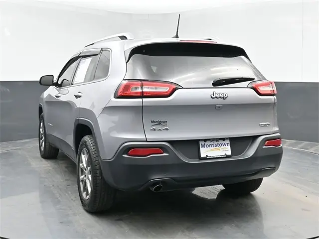 2018 Jeep Cherokee Latitude photo 6