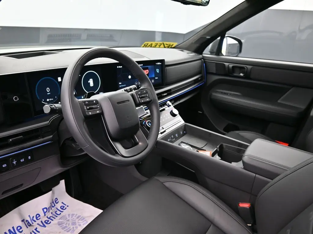 2025 Hyundai Santa Fe Calligraphy photo 11