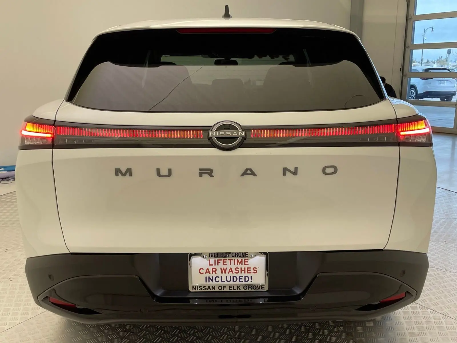 2025 Nissan Murano SV photo 4