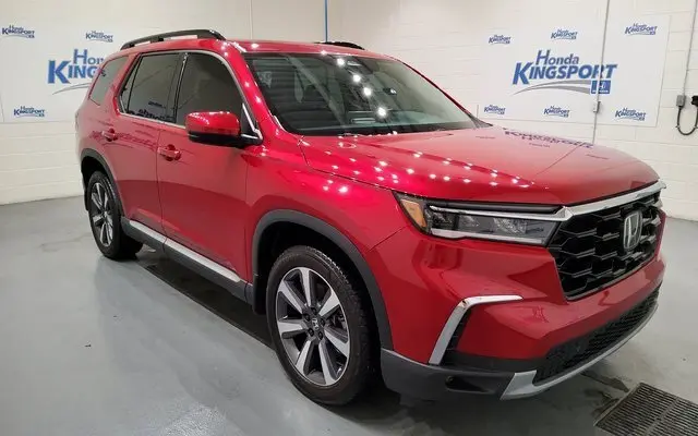 2025 Honda Pilot Touring photo 2