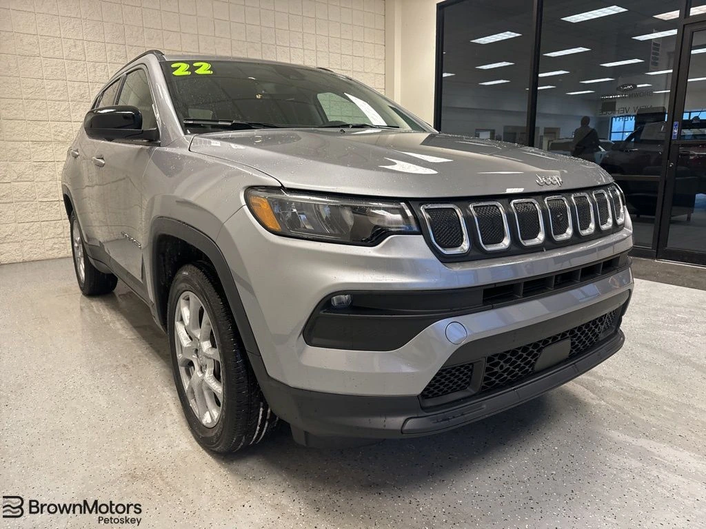 2022 Jeep Compass Latitude Lux