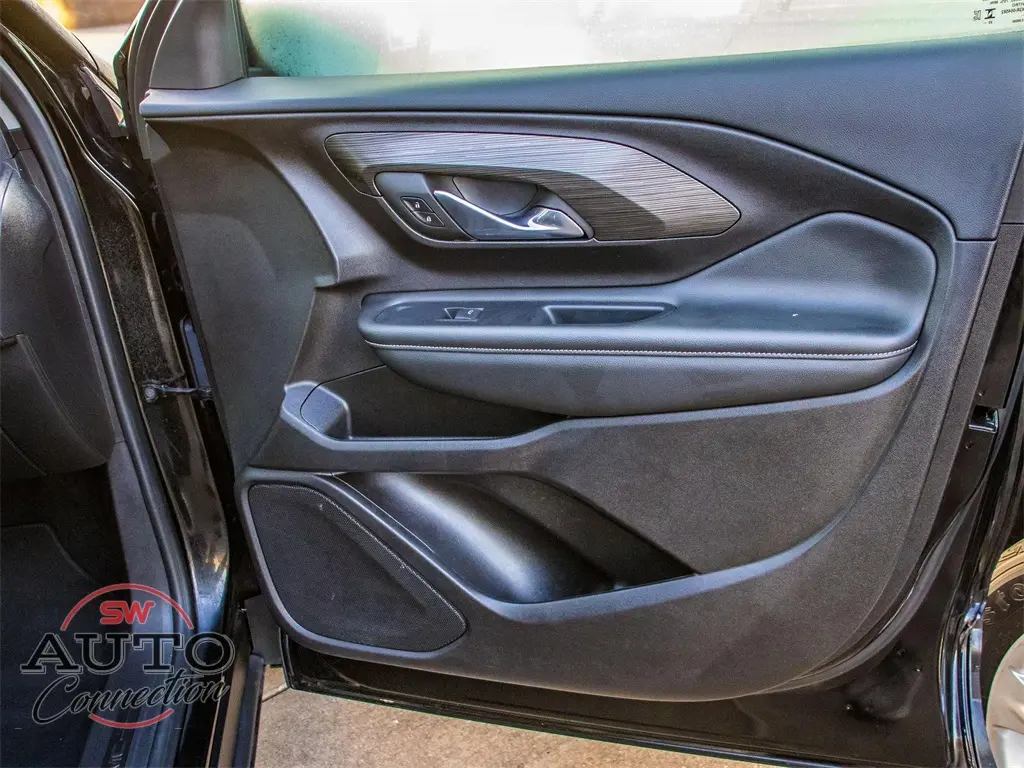 2024 Gmc Terrain SLT photo 14