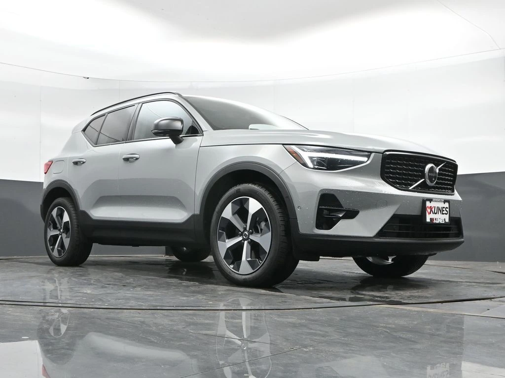 2026 Volvo XC40 Plus - Photo 41