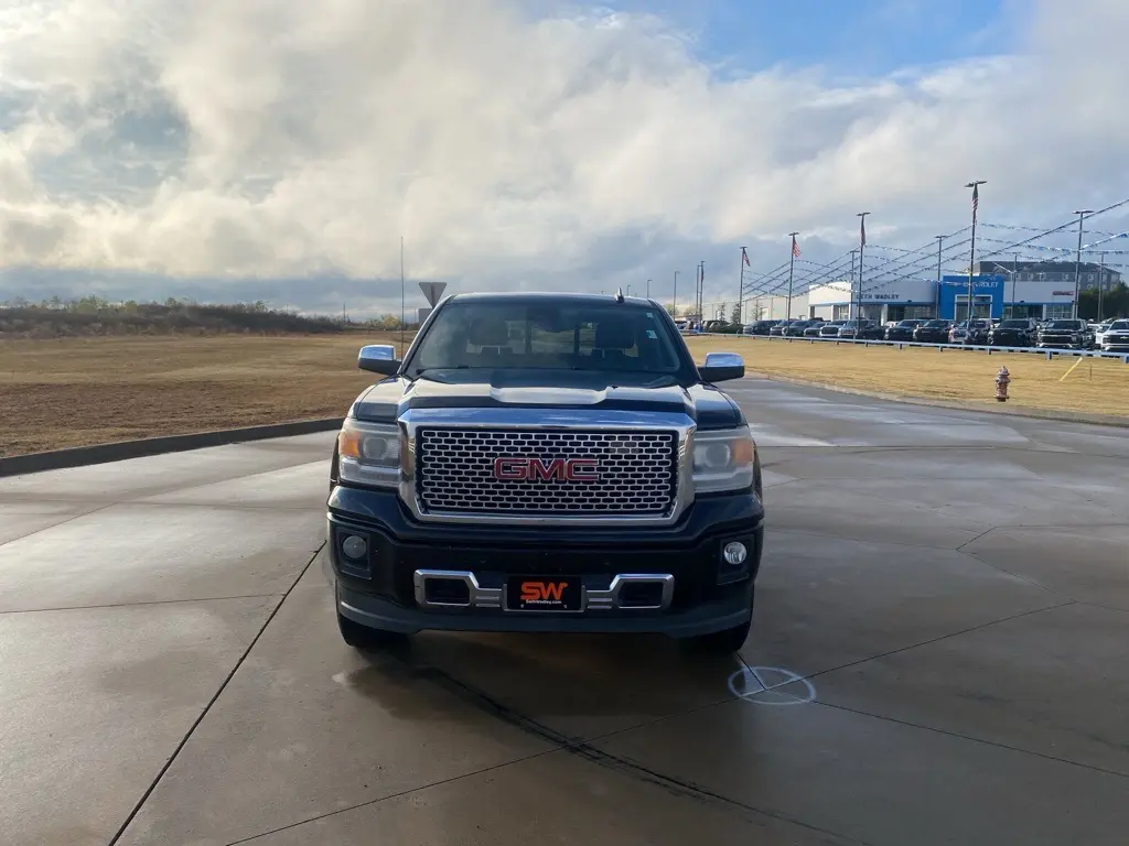 2015 Gmc Sierra 1500 Denali photo 2