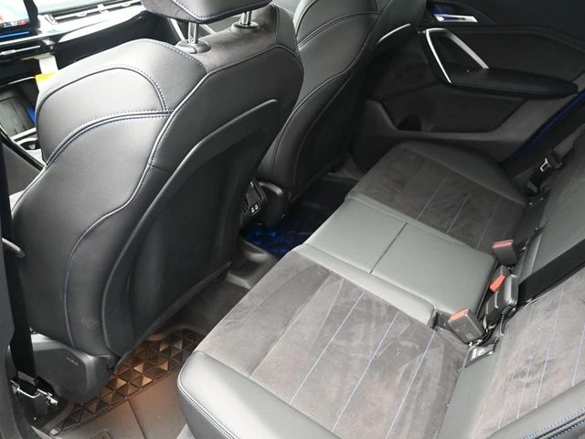 2025 BMW X1 28i - Photo 19