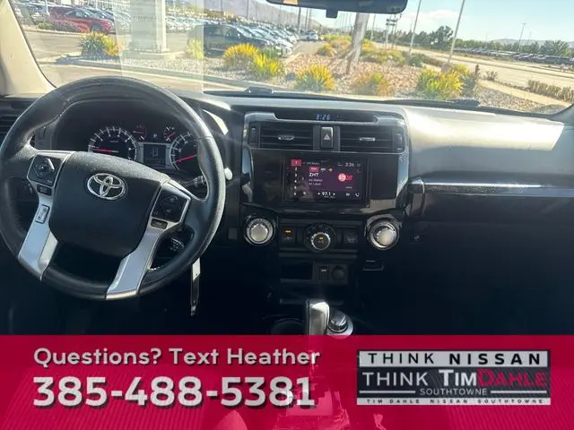 2015 Toyota 4Runner Base photo 11
