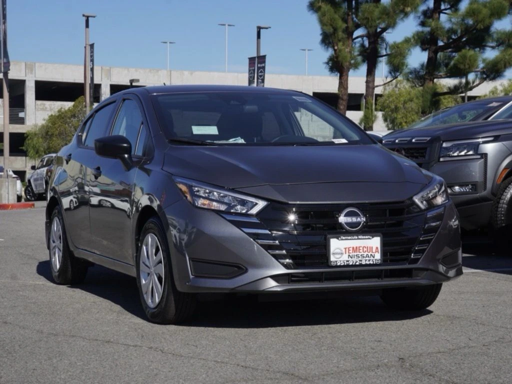 2025 Nissan Versa Sedan