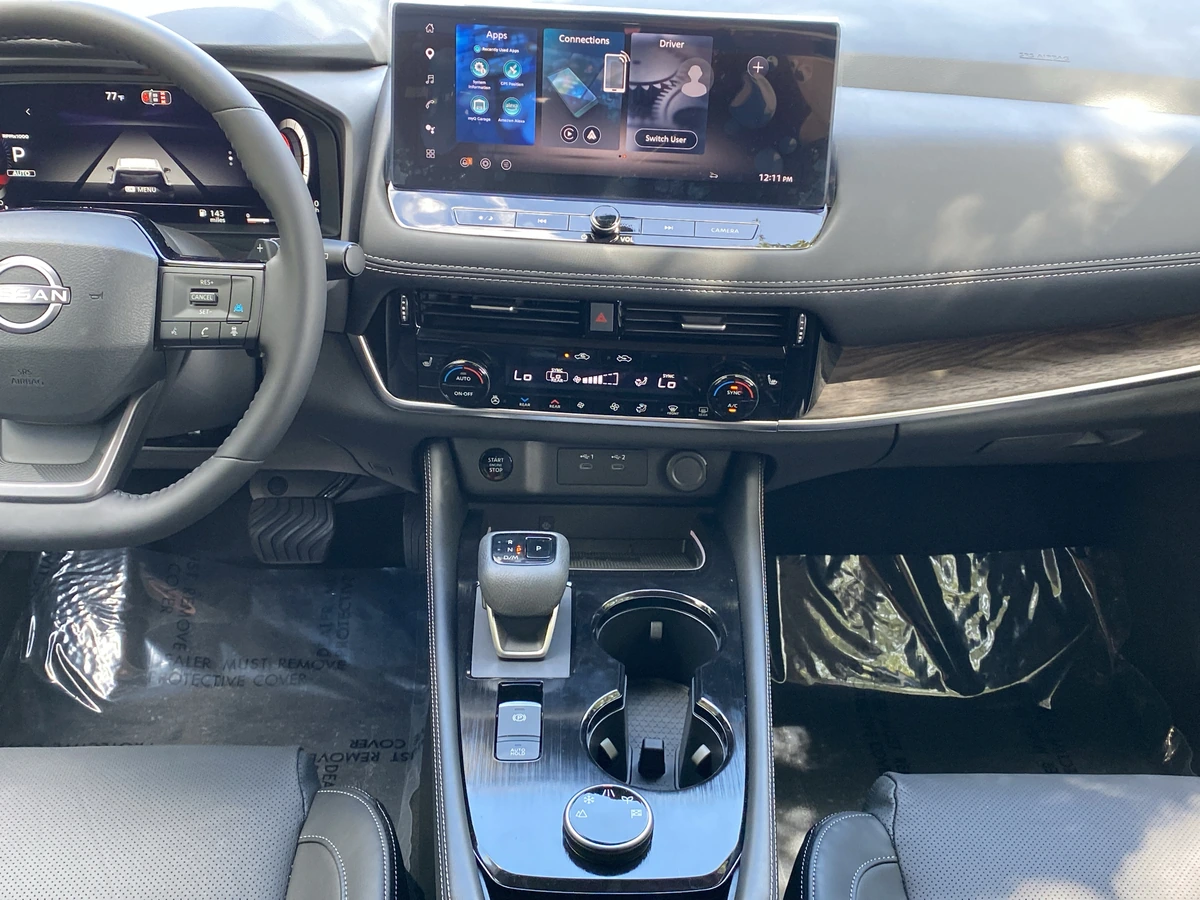 2026 Nissan Rogue Platinum - Photo 18