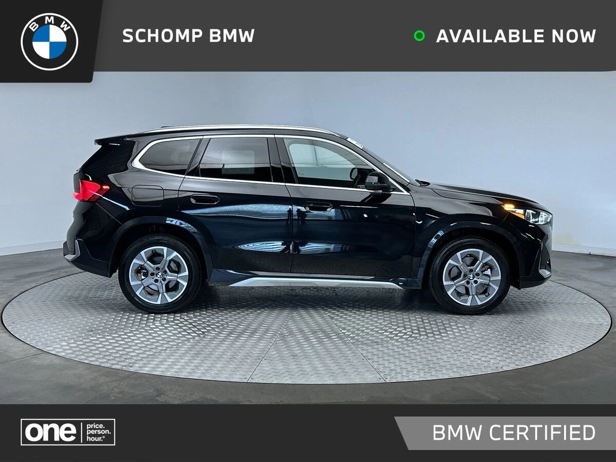 2025 BMW X1 xDrive28i's photo