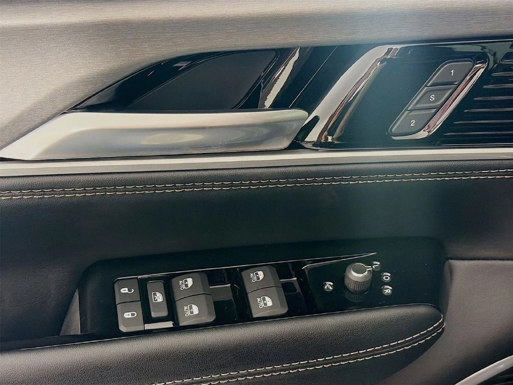 2026 Jeep Grand Wagoneer Limited Altitude - Photo 18