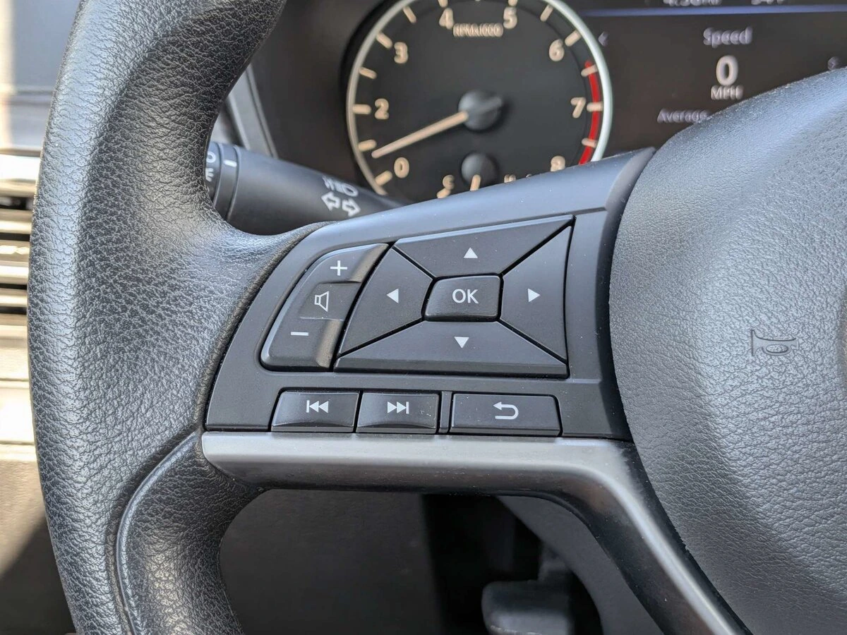 2025 Nissan Altima SV - Photo 22