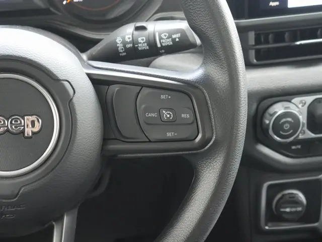 2025 Jeep Wrangler Sport photo 10