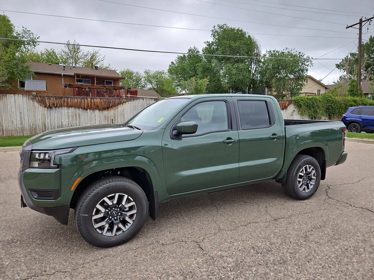 2026 Nissan Frontier SV Crew Cab 4X4 SWB's photo