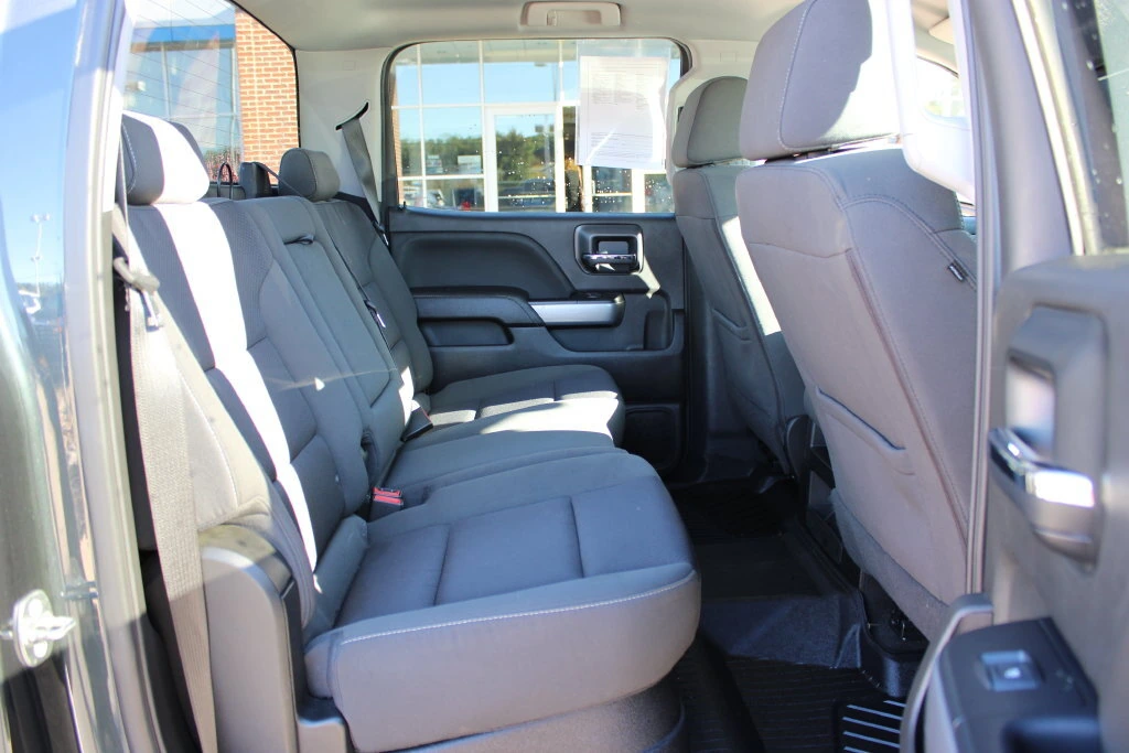 2018 Chevrolet Silverado 1500 LT - Photo 38
