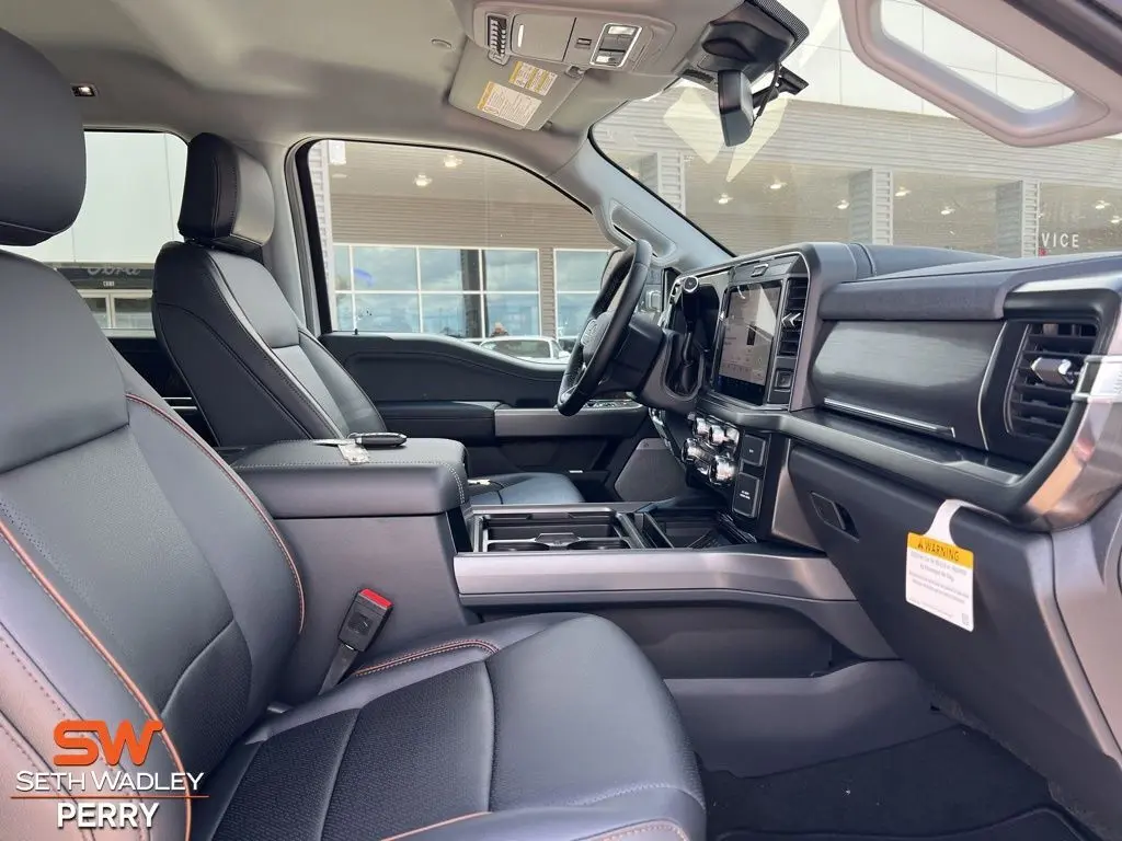 2026 Ford F-350 photo 18