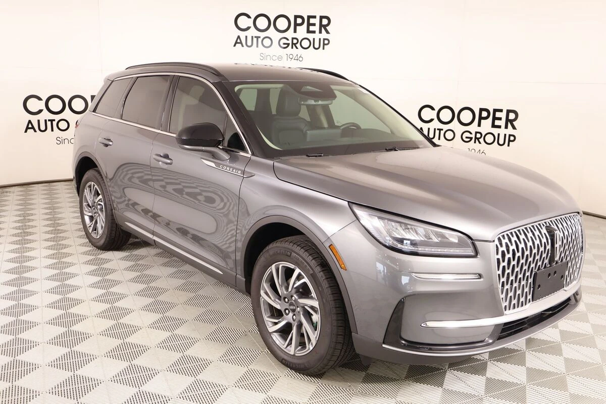 2026 Lincoln Corsair Premiere FWD's photo