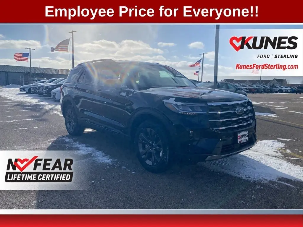 2026 Ford Explorer Active's photo