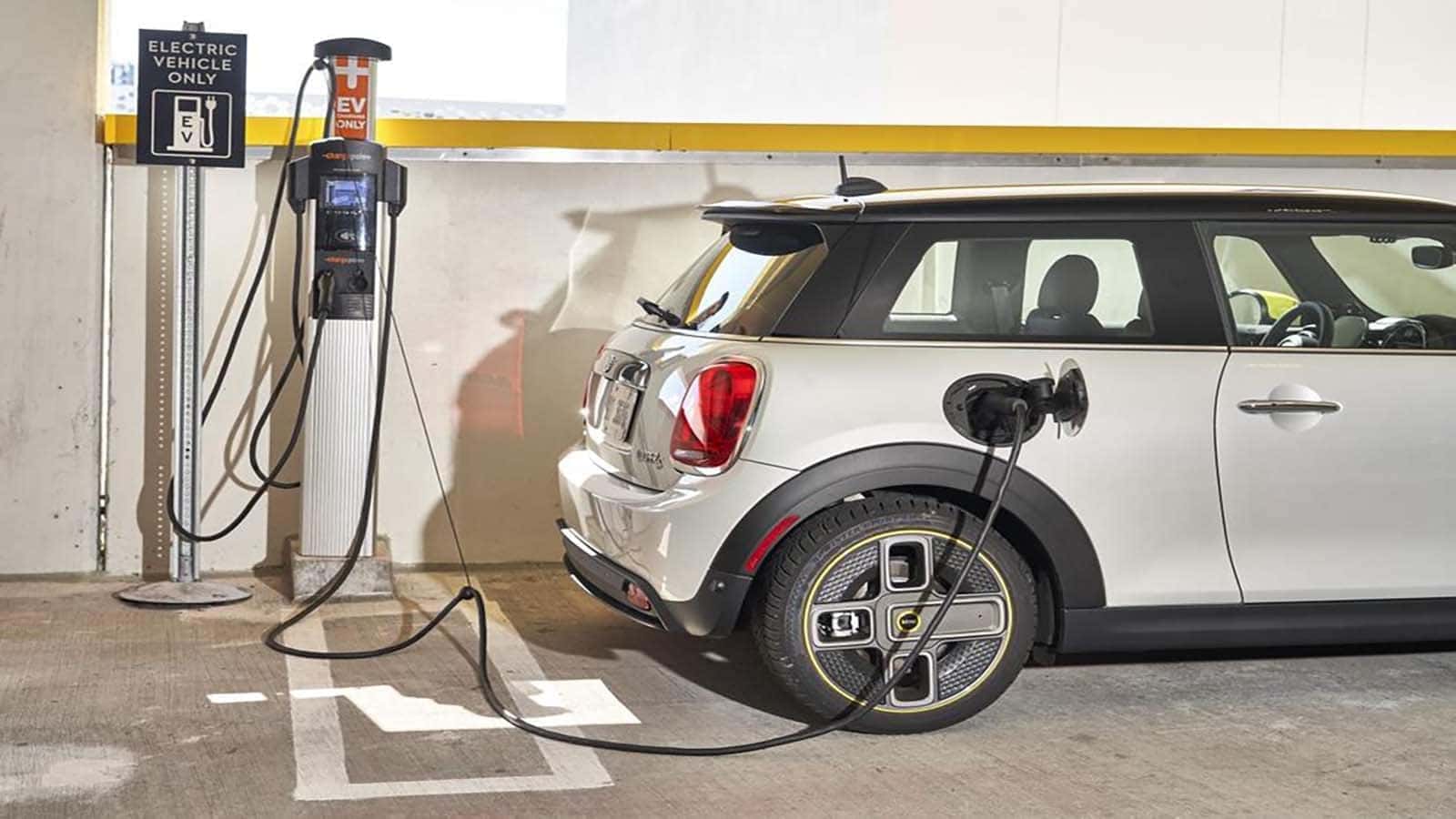 Mini Cooper SE Luxury Electric Vehicle