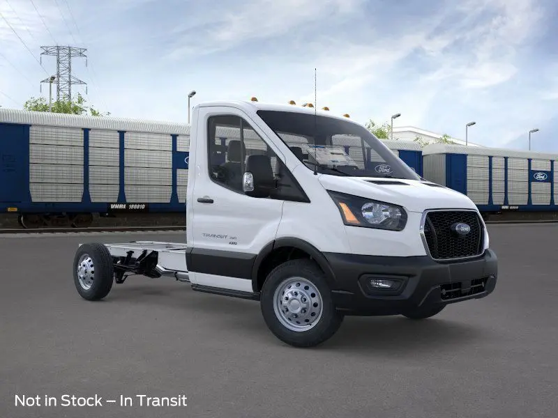 2025 Ford Transit photo 6