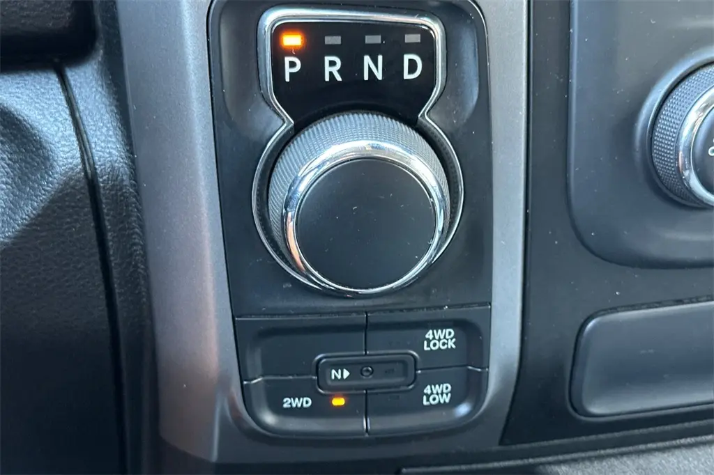 2022 Ram 1500 Classic SLT photo 20