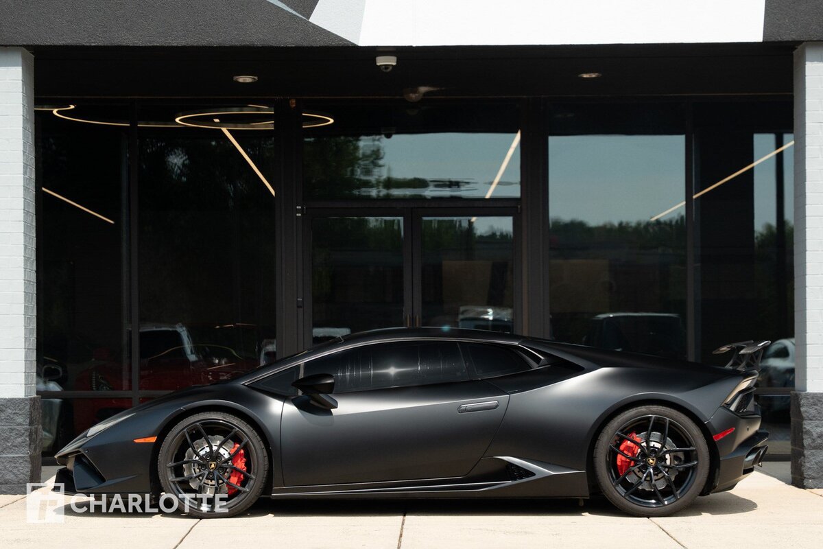 2017 Lamborghini Huracan LP580-2