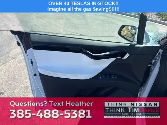 2020 Tesla Model X Long Range photo 9