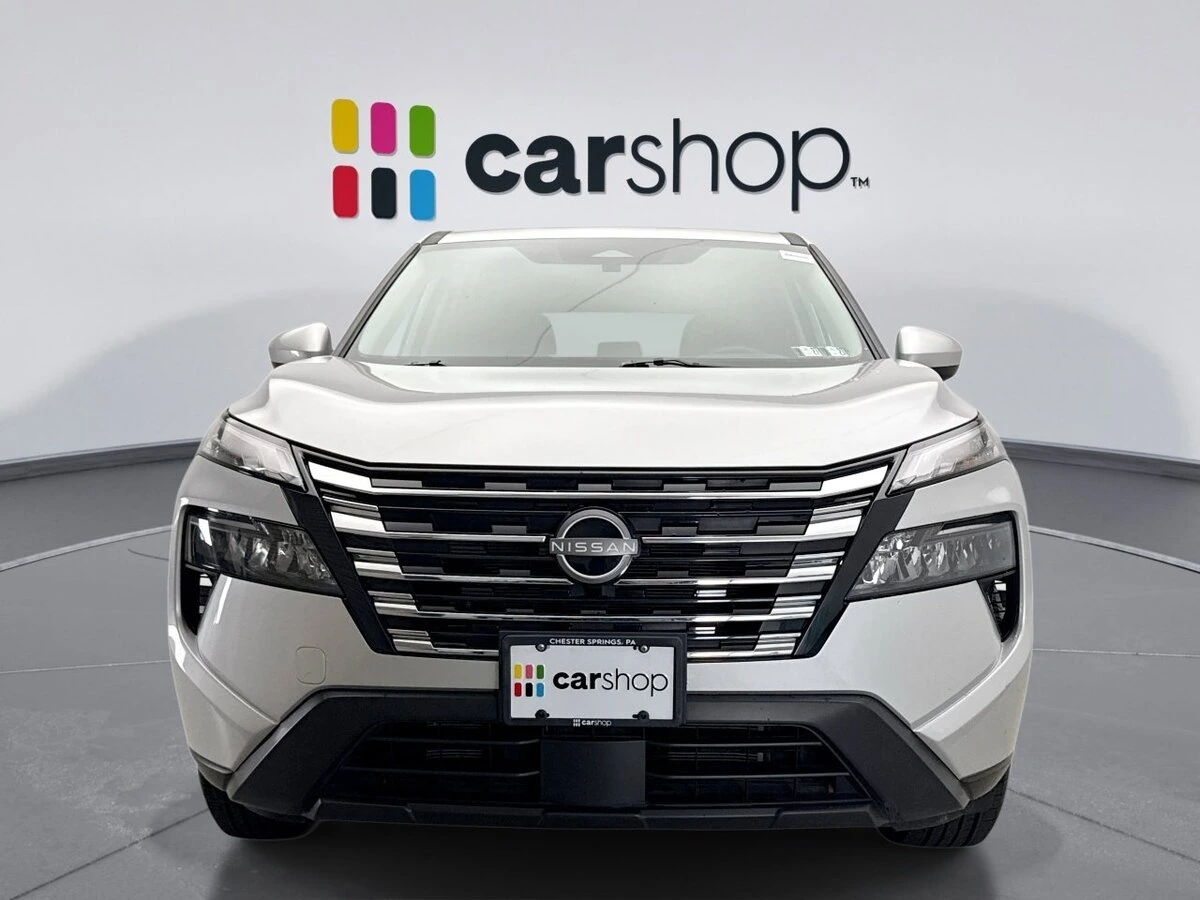 2025 Nissan Rogue SV - Photo 8