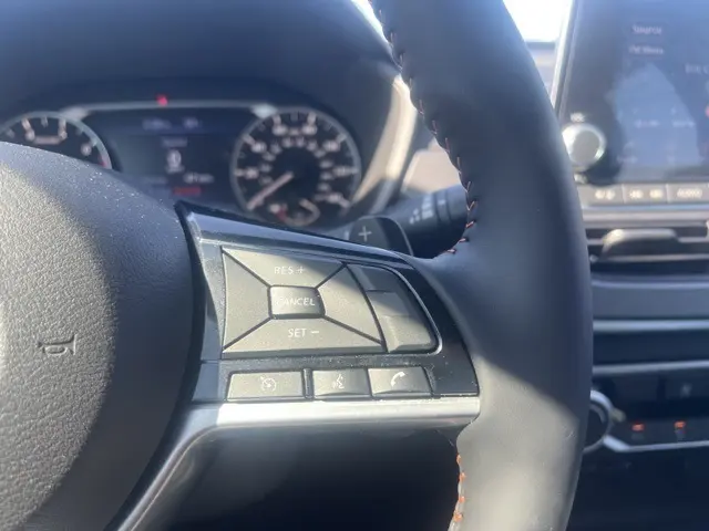2025 Nissan Altima 2.5 SR photo 15