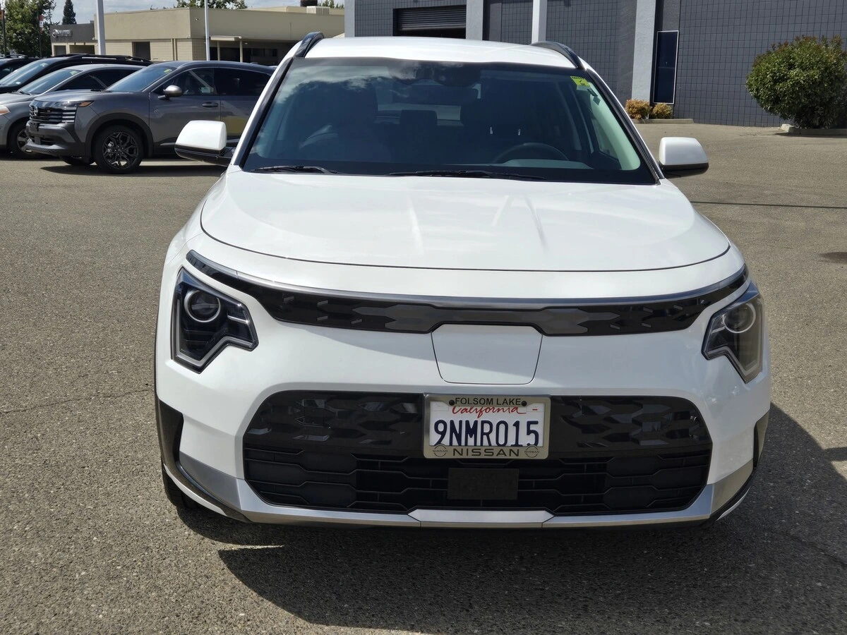 Used 2024 Kia Niro Wind with VIN KNDCR3L16R5117736 for sale in Folsom, CA