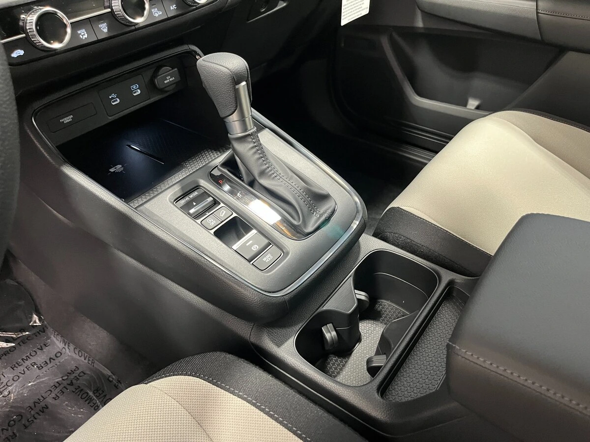 2026 Honda CR-V EX - Photo 13